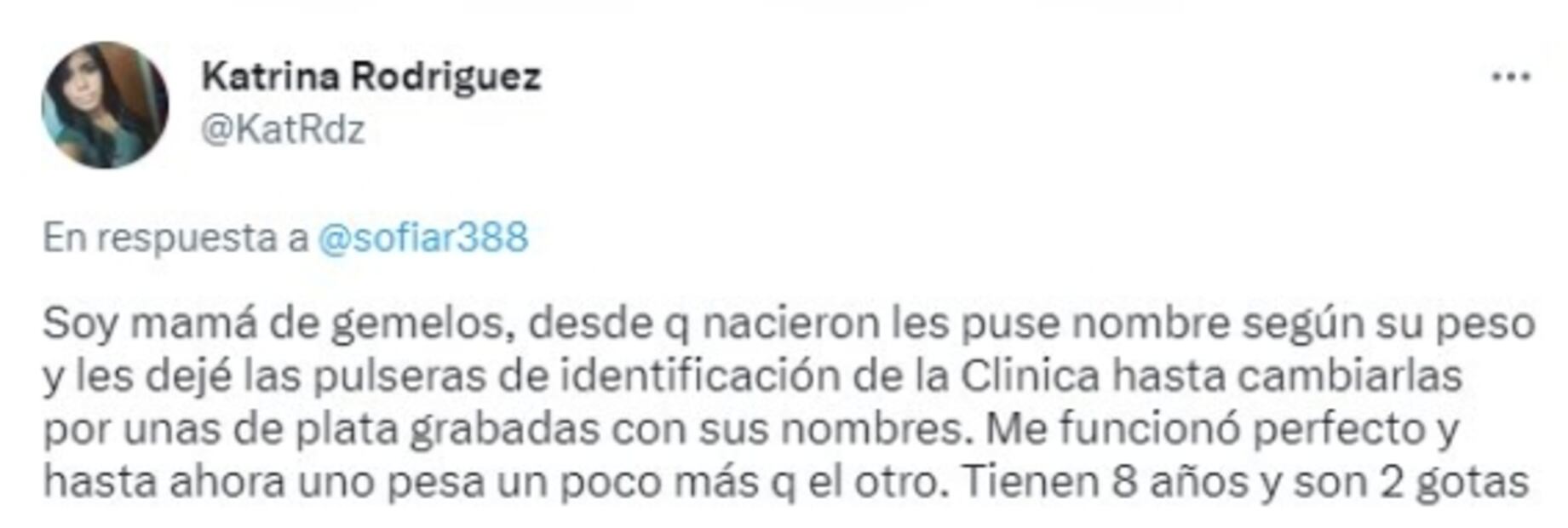 Mamá pide ayuda a policía porque no logra distinguir a sus gemelos: “el premio a la madre del año”