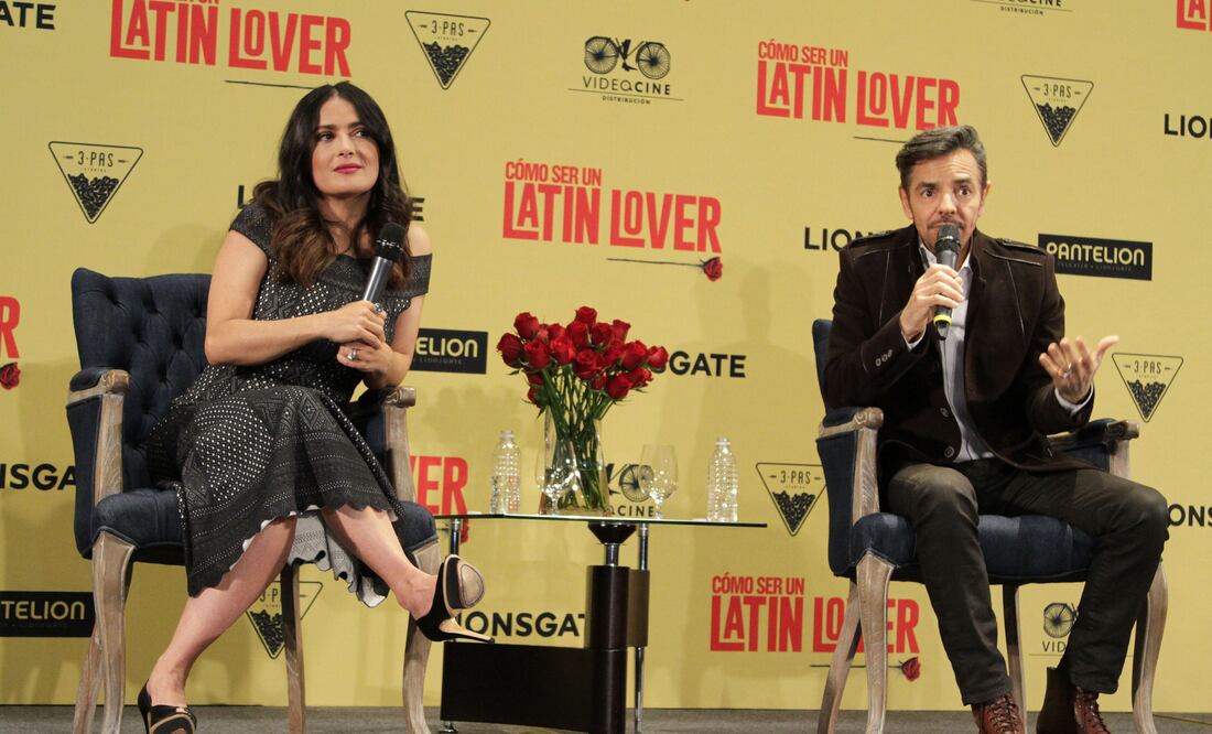 Salma Hayek y Eugenio Derbez en conferencia de prensa del film Cómo ser una latin lover(CARLOS MEJÍA. EL UNIVERSAL)
