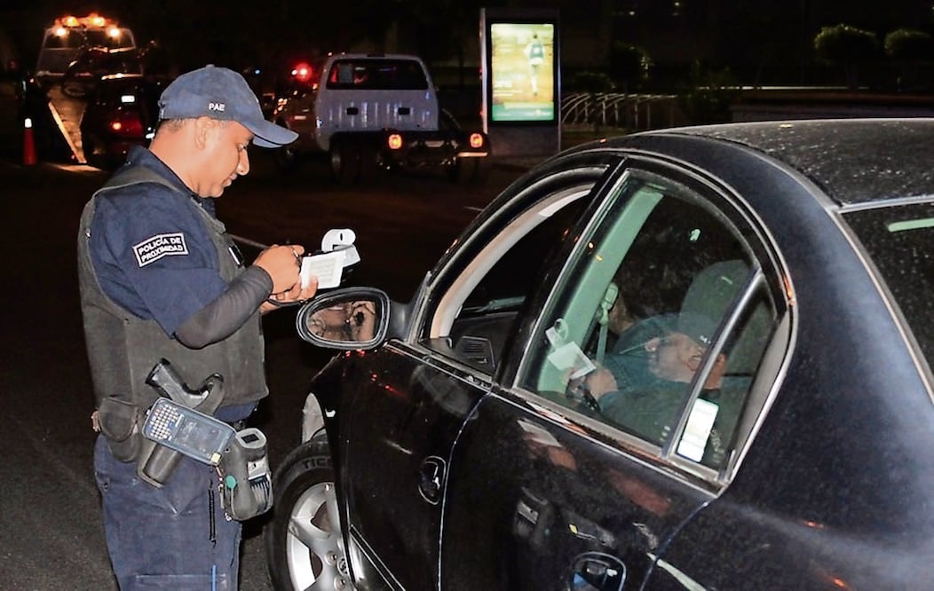 Aumenta 14% número de casos positivos en el alcoholímetro