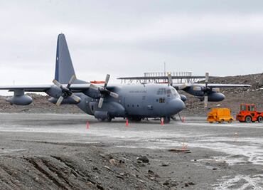 Buscan en Chile avión militar desaparecido