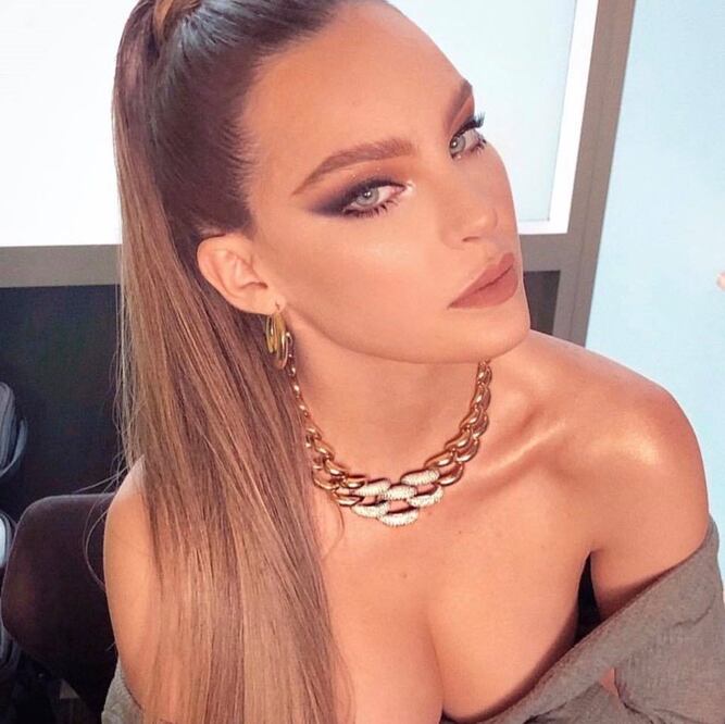 La cantante ha dejado a muchos sorprendidos por sus cambios de look / Foto: Facebook Belinda