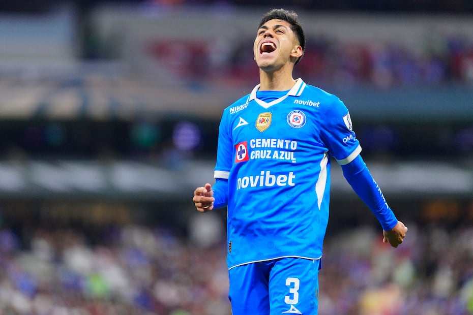 Omar Campos en lamento con Cruz Azul, durante la fase regular del torneo Apertura 2026 - Foto: Imago7