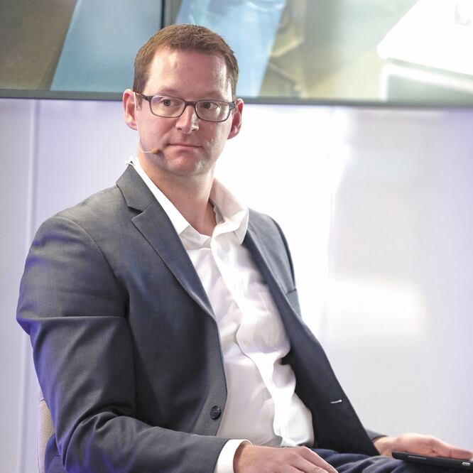 Conflicto. A Laurent Therivel, CEO de AT&T México, le inquieta que se le dé otra herramienta al preponderante para permitirle llegar más lejos. ARCHIVO EL UNIVERSAL