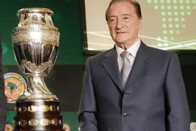 Hospitalizan a ex titular de Conmebol