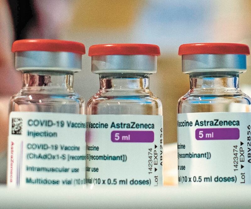 Italia bloqueó la exportación de 250 mil dosis de la vacuna de AstraZeneca a Australia. Foto: TIZIANA FABI. AFP