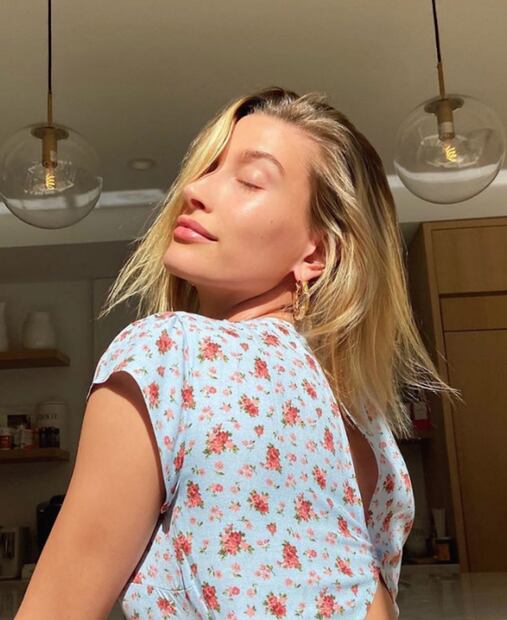 Hailey Baldwin Bieber demandará a su cirujano plástico por revelar sus secretos de belleza