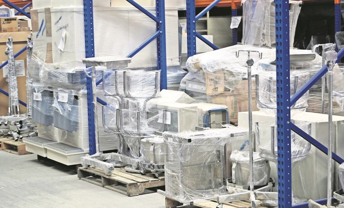 Algunos materiales estaban destinados para hospitales que hace seis años eran de nueva creación y, para otros que ya no existen, como el de Juchitán. Foto: JUAN CARLOS ZAVALA. EL UNIVERSAL