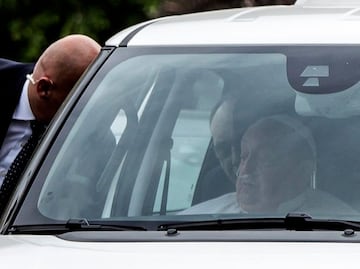 Médico que atendió al papa Francisco: se tuvo que decidir entre parar y dejarlo ir o probar con todo lo posible