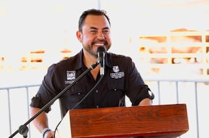 Enoja a alcalde denuncia federal por huachicol de agua