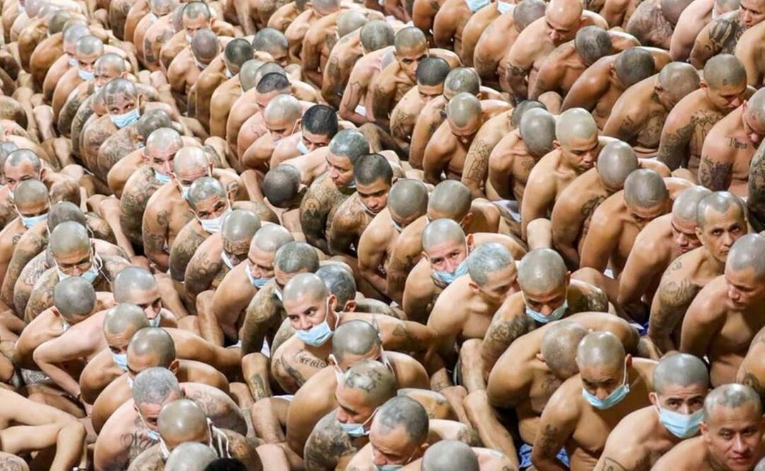 Una de las violaciones más cuestionadas a Derechos Humanos se registró en El Salvador en 2022 con el trato carcelario a los mareros o pandilleros. Foto: Archivo EL UNIVERSAL