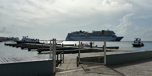 Cancelan arribo de 7 cruceros a Cozumel ante tormenta “Nate”