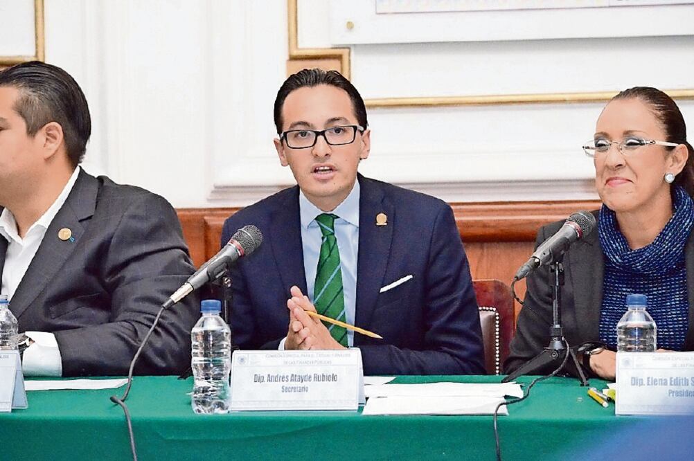 El presidente de la Comisión de Hacienda de la Asamblea, Andrés Atayde, reconoció que se prevé un recorte presupuestal en provisiones salariales (TOMADA DE TWITTER @AATAYDER)