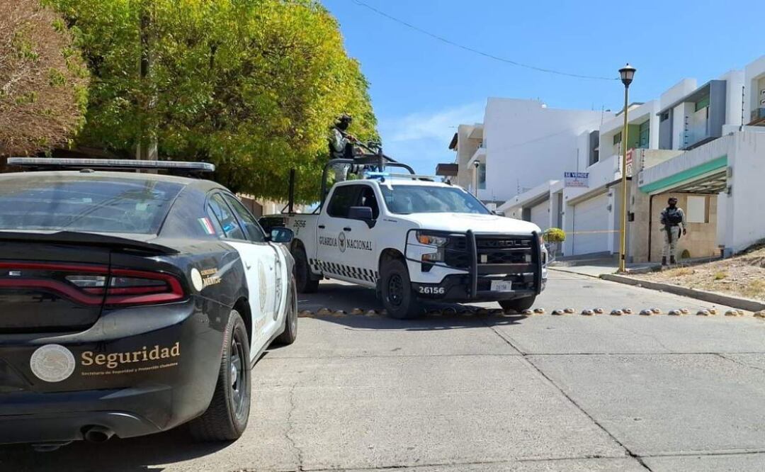 Autoridades atienden reportes de 3 residencias baleadas en Culiacán, Sinaloa cerca de Ciudad Universitaria (21/03/2025). Foto: Cortesía