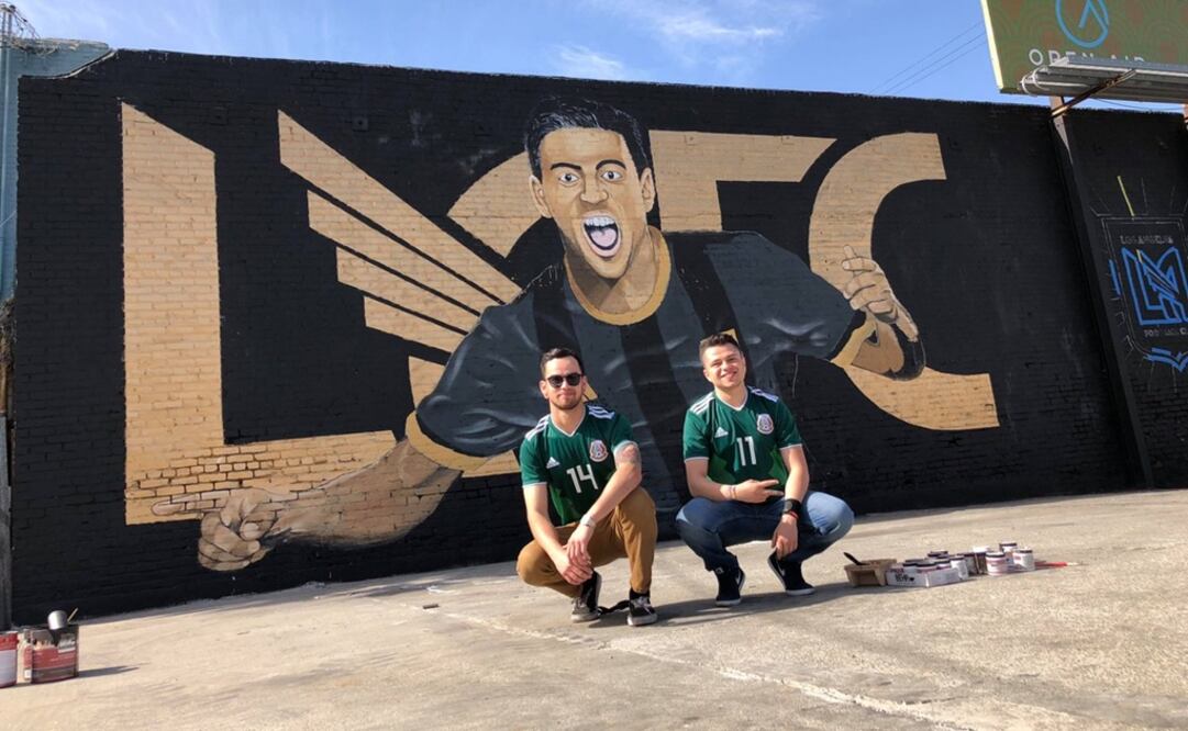 Twitter (@LAFC) Así era el mural en que realizó el artista mexicano para dignificar al inmigrante latino en los Estados Unidos