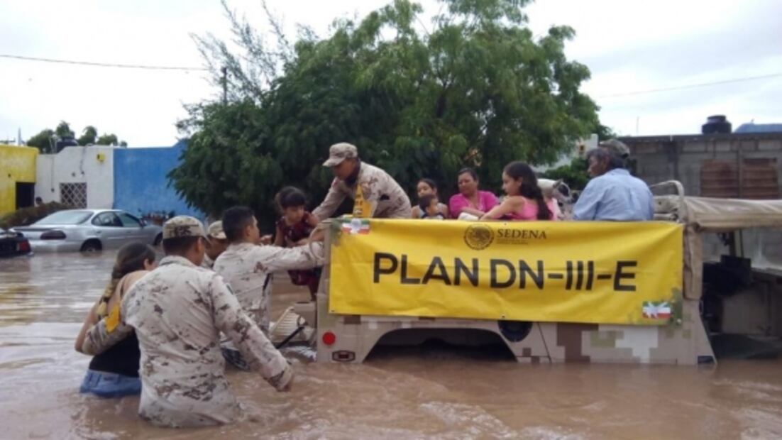 Semar evacua a 9 personas afectadas por tormenta tropical Ivo en Sinaloa