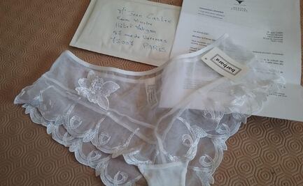 Envían sujetadores y tangas en cartas al gobierno francés, por cierre de tiendas de lencería