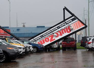 “Laura” se degrada a tormenta tropical en el sur de Estados Unidos
