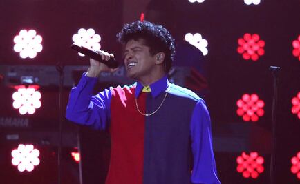Bruno Mars se adelanta al show del Super Bowl