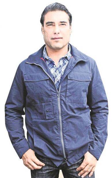 Tira Zulema cartas a famosos