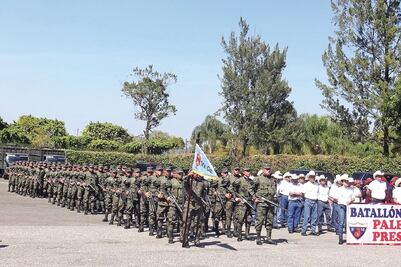 Centroamérica refuerza su armamento militar