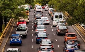 Caos vial en CDMX este martes: protestas de Ayotzinapa y CNTE afectarán vialidades