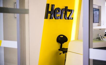  Hertz lanza la primera flota de autos híbridos para renta en México