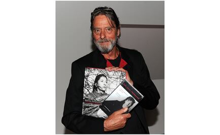 Muere el artista Ulay, compañero de Marina Abramovic, a los 76 años