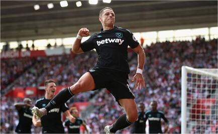 Chicharito desea Feliz Navidad a sus seguidores