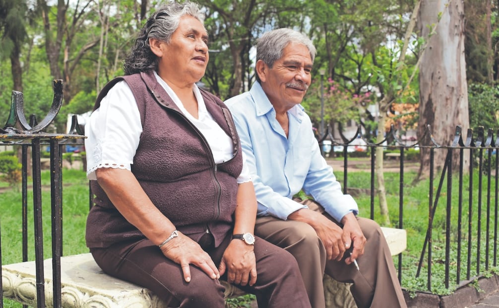 Onoria y Mario viven con cuatro de sus nietos. Su nieta mayor formó una familia, pero vive cerca de su casa. Foto: Santiago Cadena/ EL UNIVERSAL