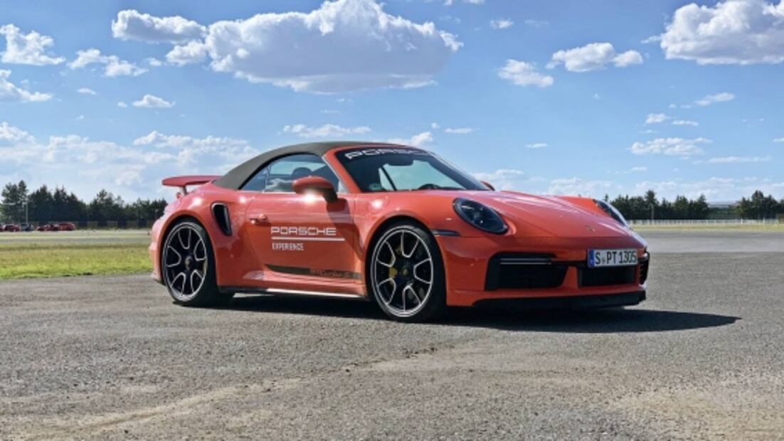 Porsche World Roadshow México, más de 20 autos deportivos al límite