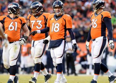 Manning regresa y Broncos amarra ventaja de local
