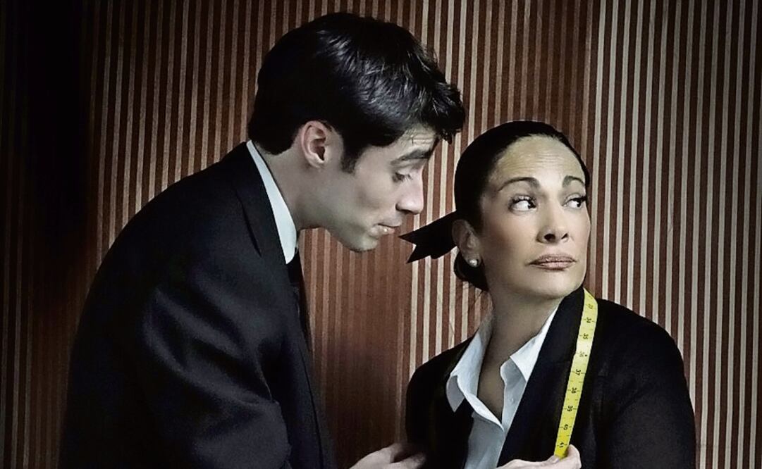 En la obra, Hugo diseña un traje para su madre. Foto: Cinetc