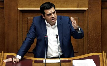 Tsipras defiende solución ante FMI; no quiere ruptura