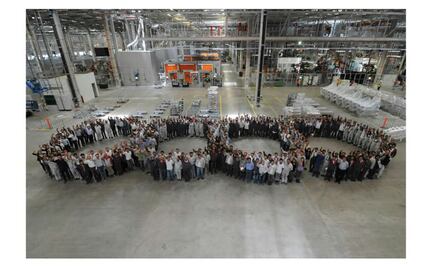 Audi inaugura nave de construcción en Puebla