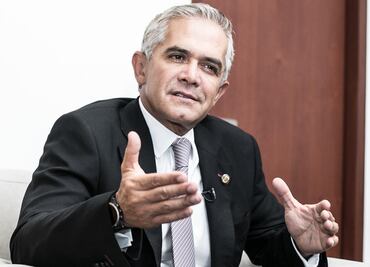 Información de mantenimiento al Metro está en archivos institucionales: Mancera