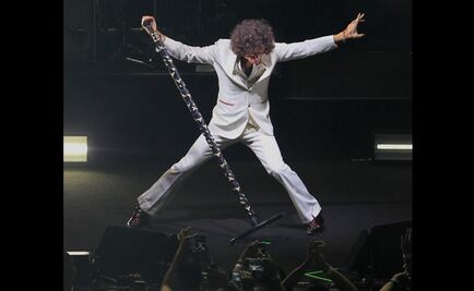 Deleita Enrique Bunbury en el Auditorio Nacional