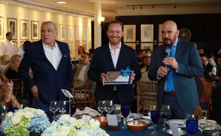 Santiago Taboada se compromete a dar estímulos a artistas y compositores