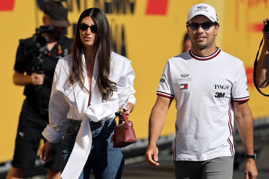 Checo Pérez con Cadillac, durante las actividades del Gran Premio de España - Foto: AFP