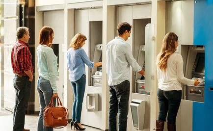 Cinco bancos cierran instalaciones por violencia en México; muerte de "El Mencho" genera efecto dominó 