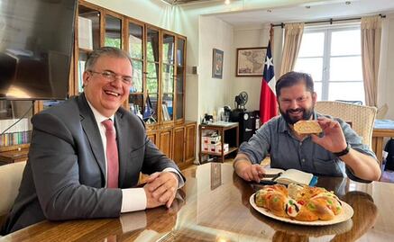 Con rosca de reyes incluida, Marcelo Ebrard se reúne con Gabriel Boric en Chile