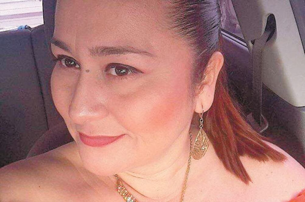 Con arma de fuego. La periodista Norma Sarabia fue atacada por dos hombres armados la noche de ayer, en la puerta de su domicilio. Foto: TOMADA DE FACEBOOK