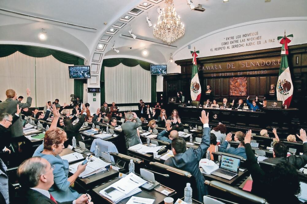 Diputados constituyentes concluyeron el análisis relacionado a las comisión es de Principios Generales y Carta de Derechos (ARCHIVO EL UNIVERSAL)