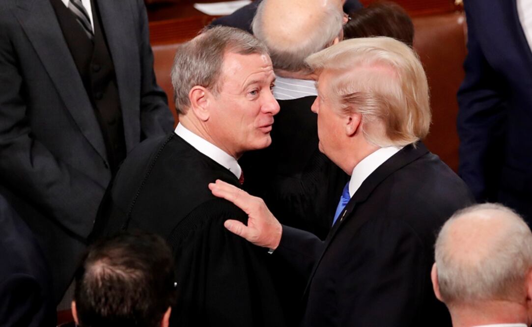 "Lo que tenemos es un grupo extraordinario de jueces dedicados que dan su mejor nivel por la igualdad de derechos de quienes están delante de ellos", aseguró Roberts. Foto: Reuters