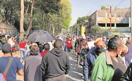 De GAM e Iztapalapa llegan a vacunarse a la Cuauhtémoc