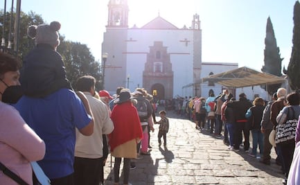 Aún en pandemia, más de 30 mil feligreses acuden este Miércoles de Ceniza a la iglesia de La Asunción en Amecameca