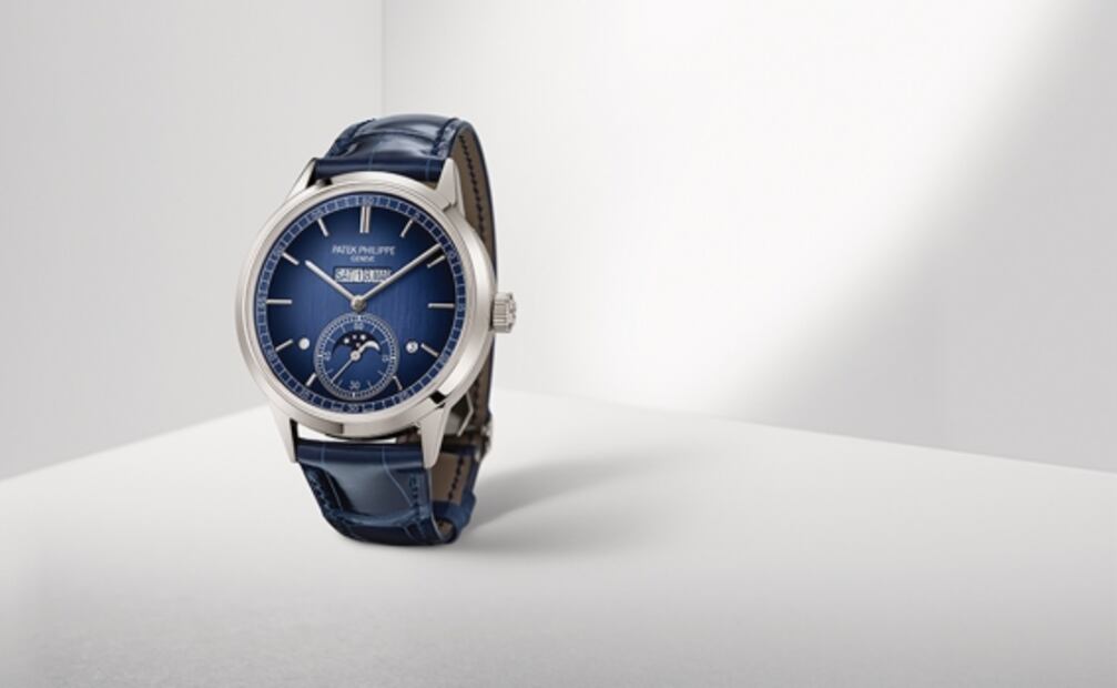 Patek alinea su calendario a la eternidad