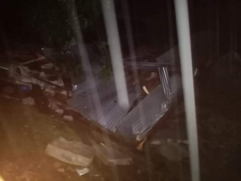 Derrumbe entierra a una familia de indígenas tzotziles en Chiapas