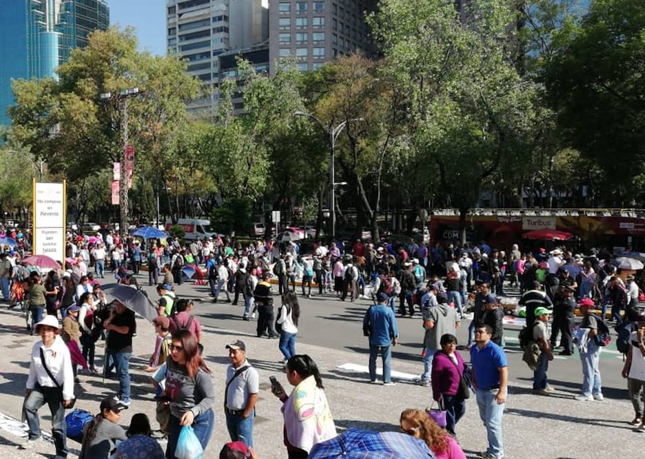 La Coordinadora Nacional de Trabajadores de la Educación demanda la reinstalación de la mesa de negociación con el gobierno federal. (Fotografía: Teresa Moreno/ El Universal)