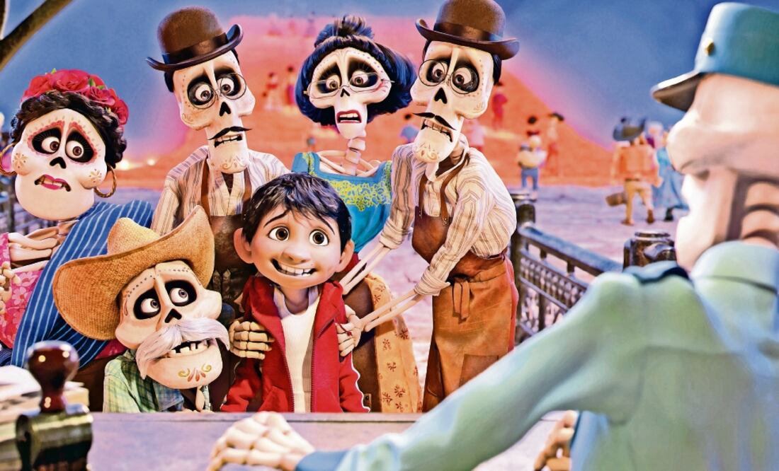 La película está ambientada en el Día de Muertos. (DISNEY- PIXAR)