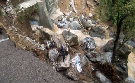Localizan muerto a chofer que arrastró un río en Oaxaca